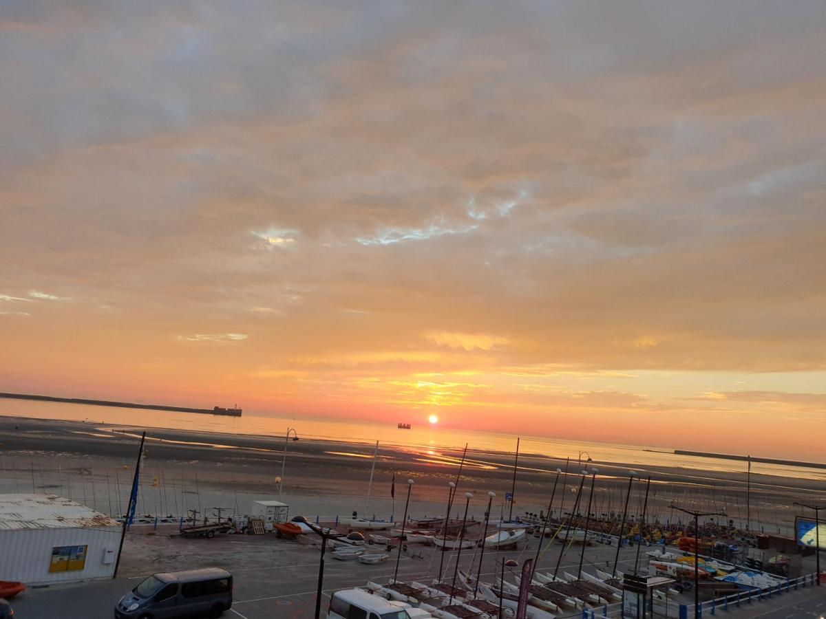 La Vue Sur Mer - Appart Avec Place De Parking Boulogne-sur-Mer Eksteriør billede